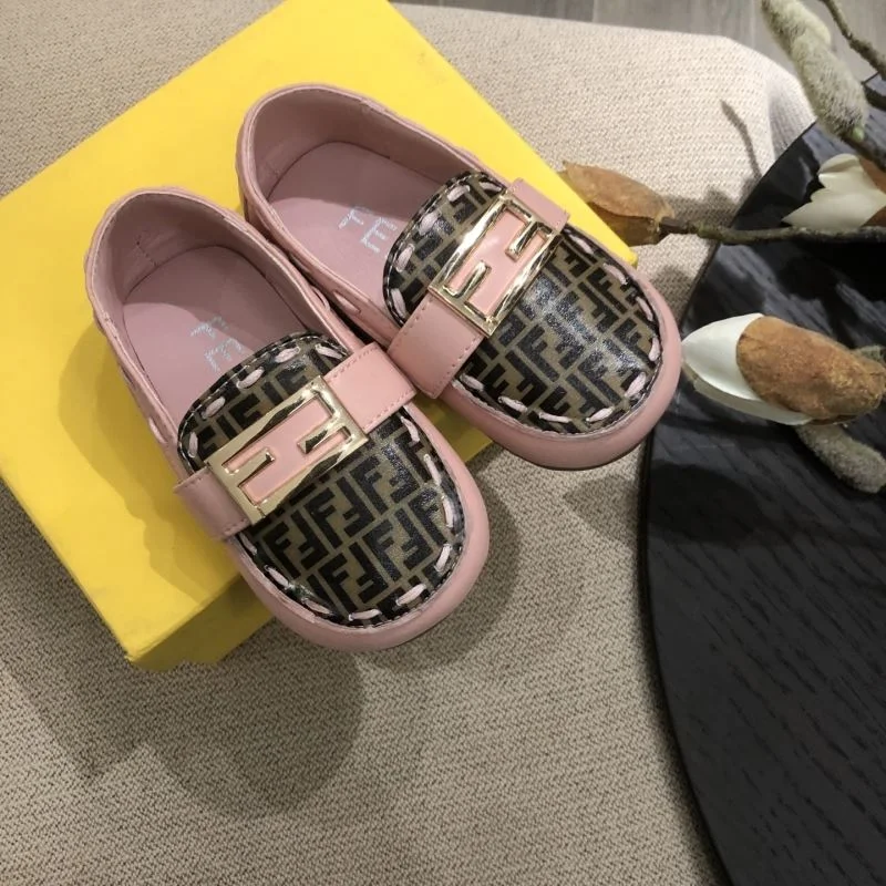 TechFriendly FENDI SHOES 29748