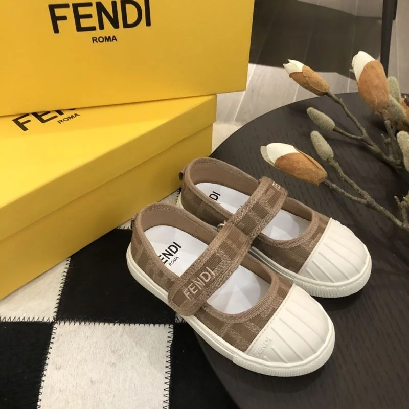FENDI SHOES Cozy 29757