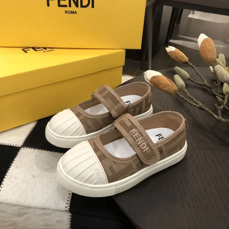 FENDI SHOES Cozy 29757