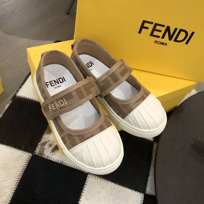 FENDI SHOES Cozy 29757