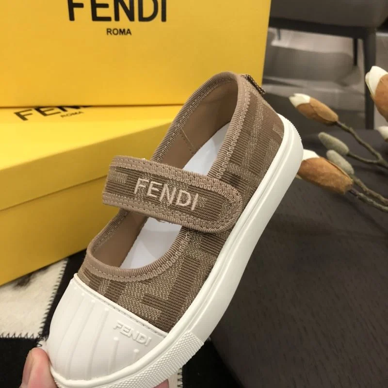 FENDI SHOES Cozy 29757