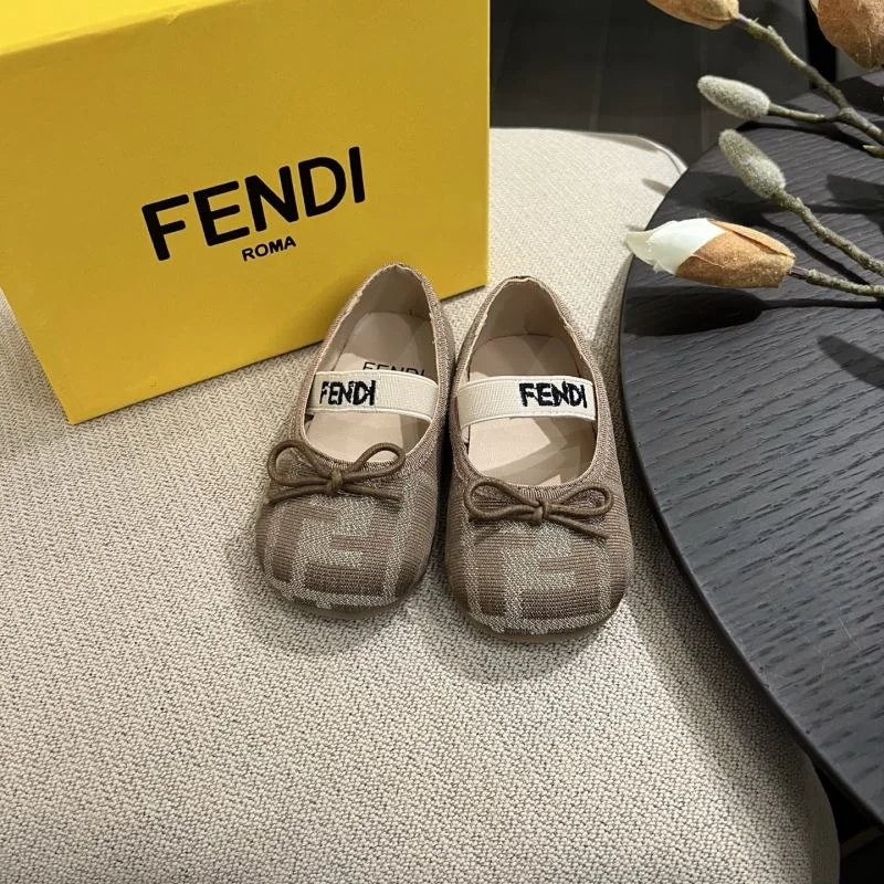 SunProtective FENDI SHOES 29739