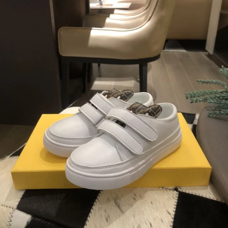MoistureWicking FENDI SHOES 30221