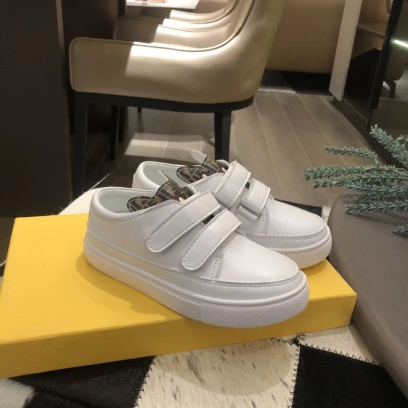 MoistureWicking FENDI SHOES 30221