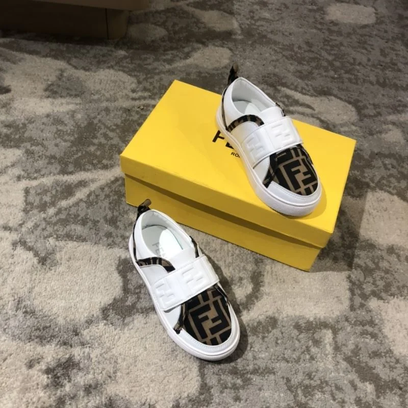 FENDI SHOES Premium 30205