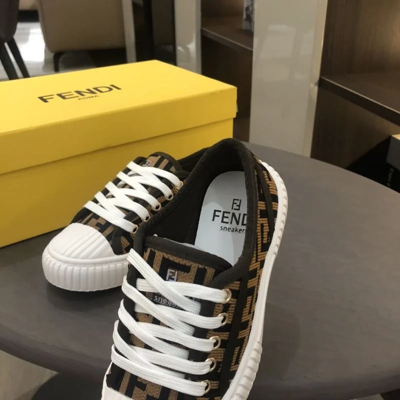 FENDI SHOES Flexible 30210