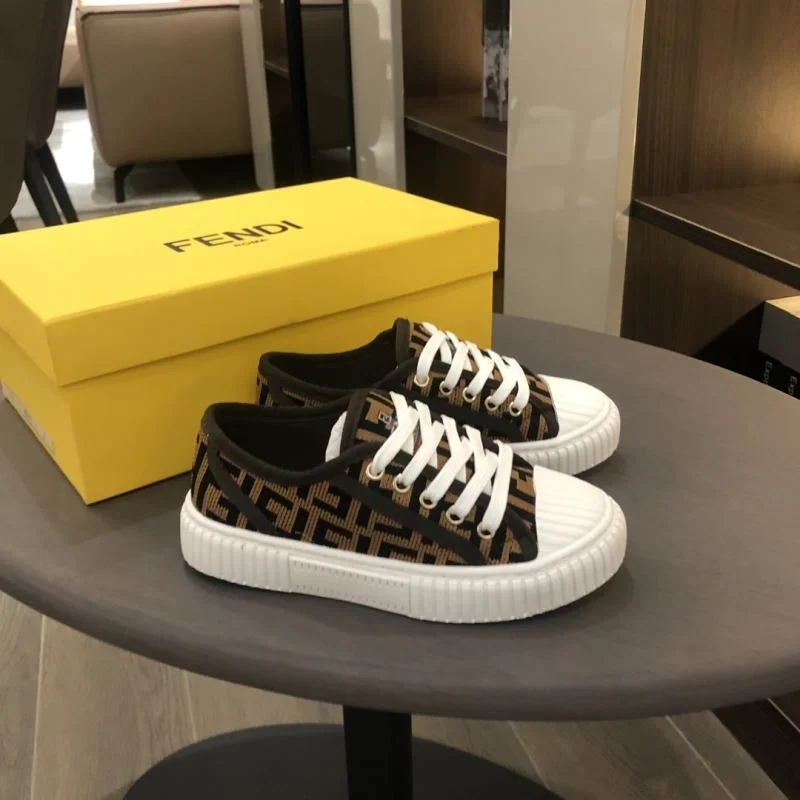 FENDI SHOES Flexible 30210