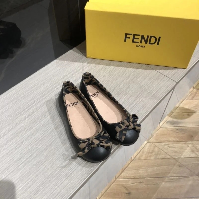 FENDI SHOES Bright 30080