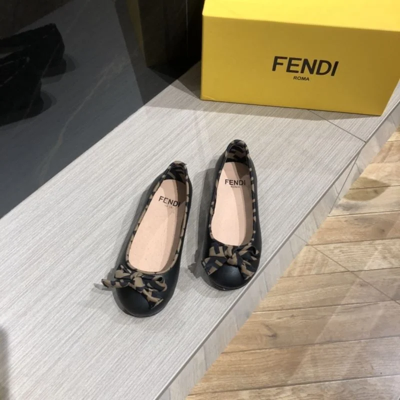 FENDI SHOES Bright 30080
