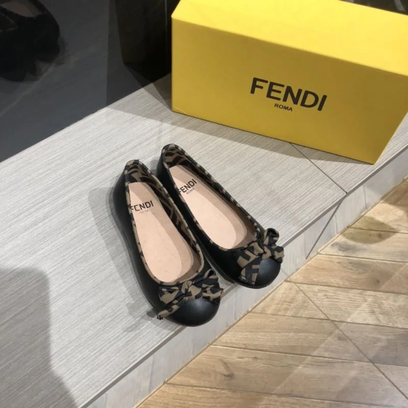 FENDI SHOES Bright 30080