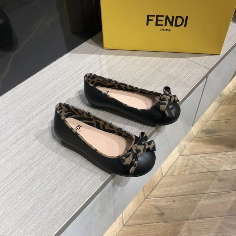 FENDI SHOES Bright 30080