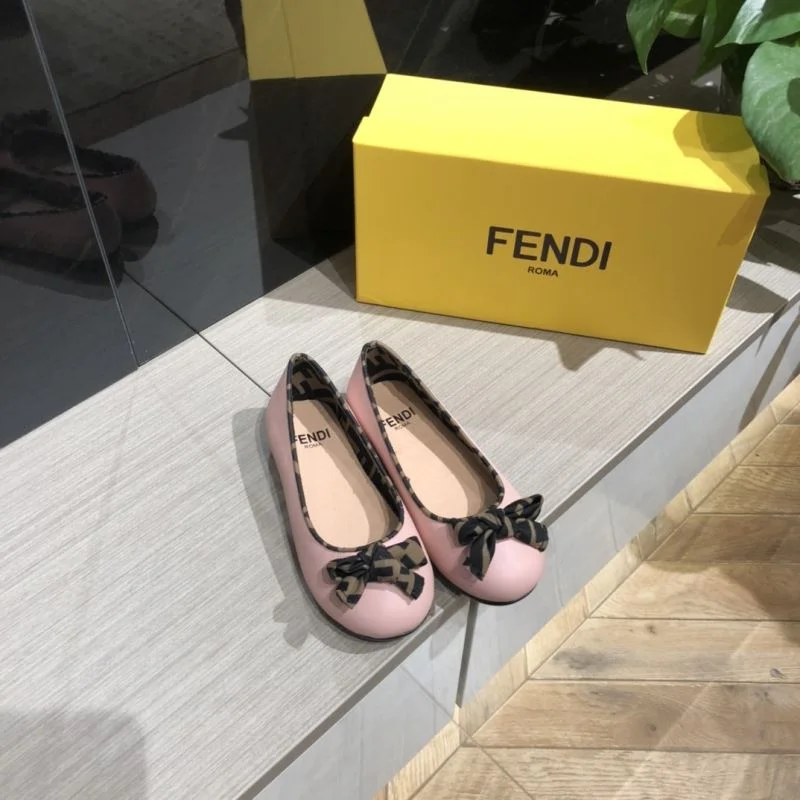 FENDI SHOES Lightweight 30072