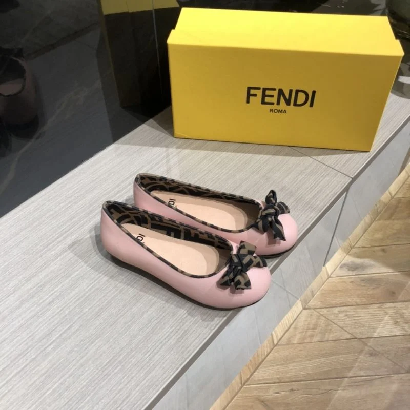 FENDI SHOES Lightweight 30072
