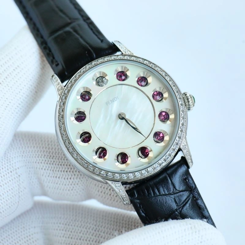 Classic FENDI Watches 182152