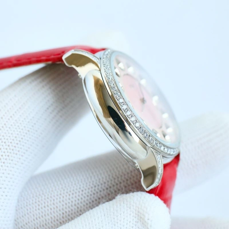 Classic FENDI Watches 182152