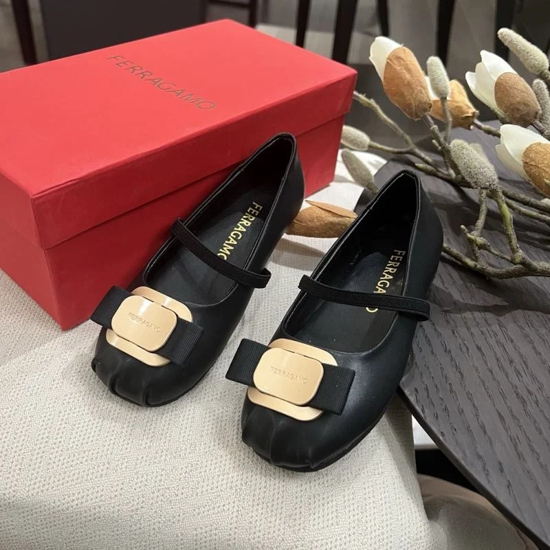 FERRAGAMO SHOES Snug 29738