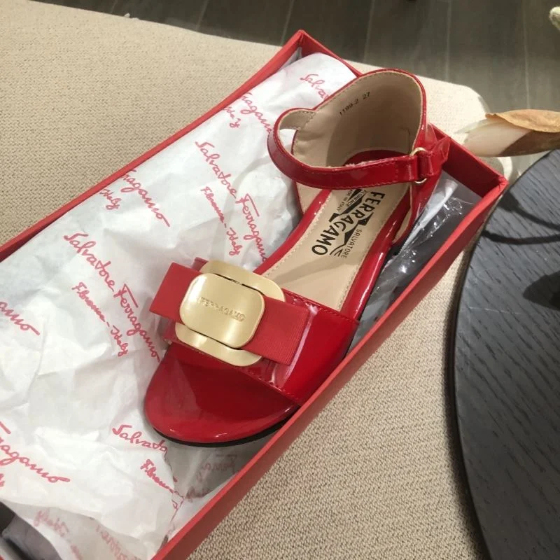 EasyMatch FERRAGAMO SHOES 29719