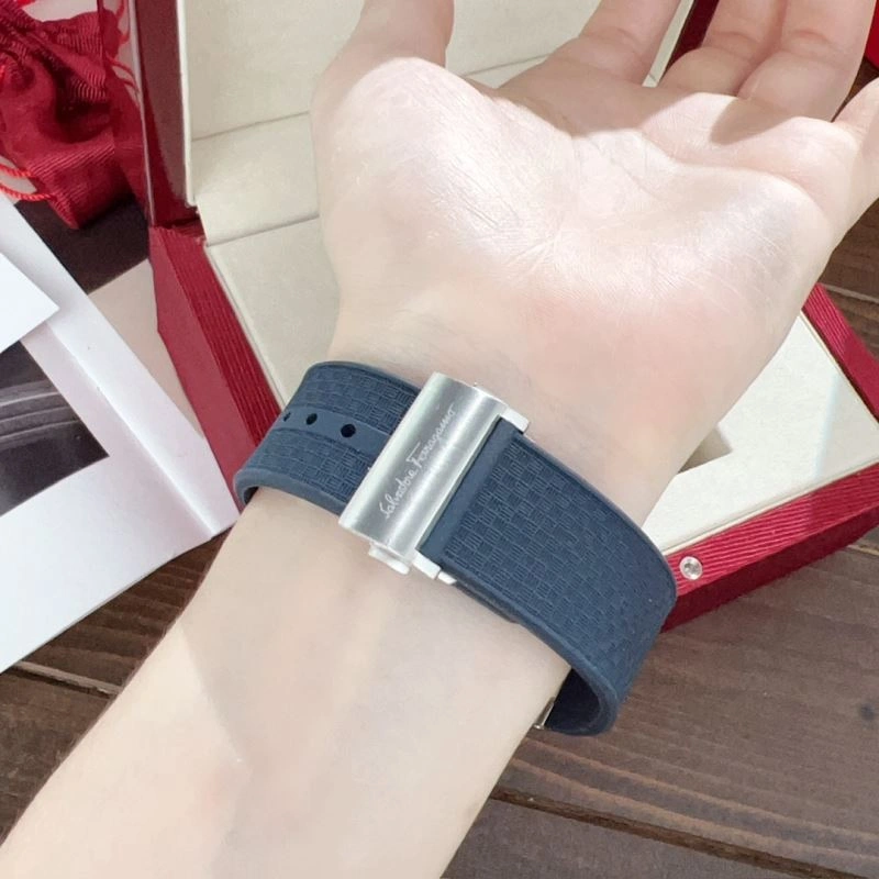 Lightweight FERRAGAMO Watches 182380