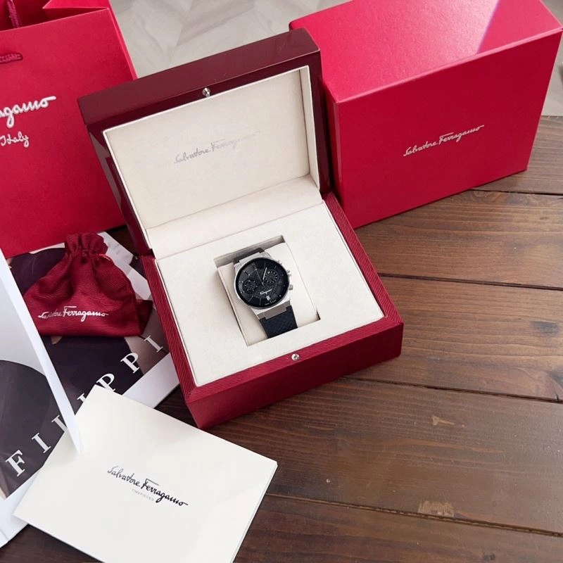 Seasonal FERRAGAMO Watches 182372
