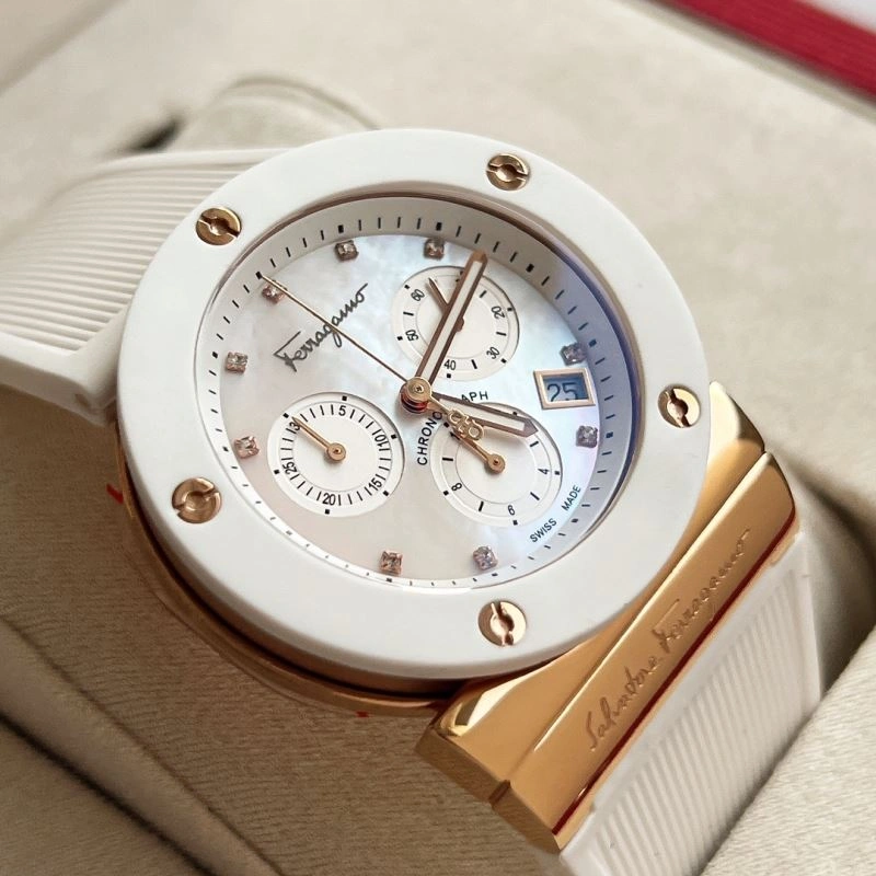 WellDesigned FERRAGAMO Watches 182377