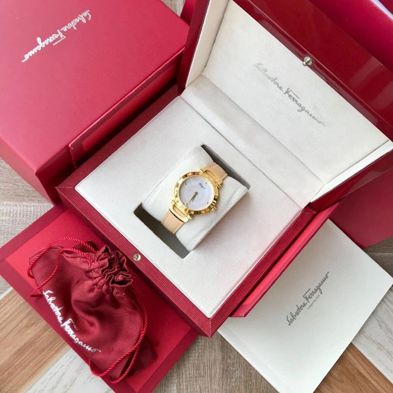 Soft FERRAGAMO Watches 182359