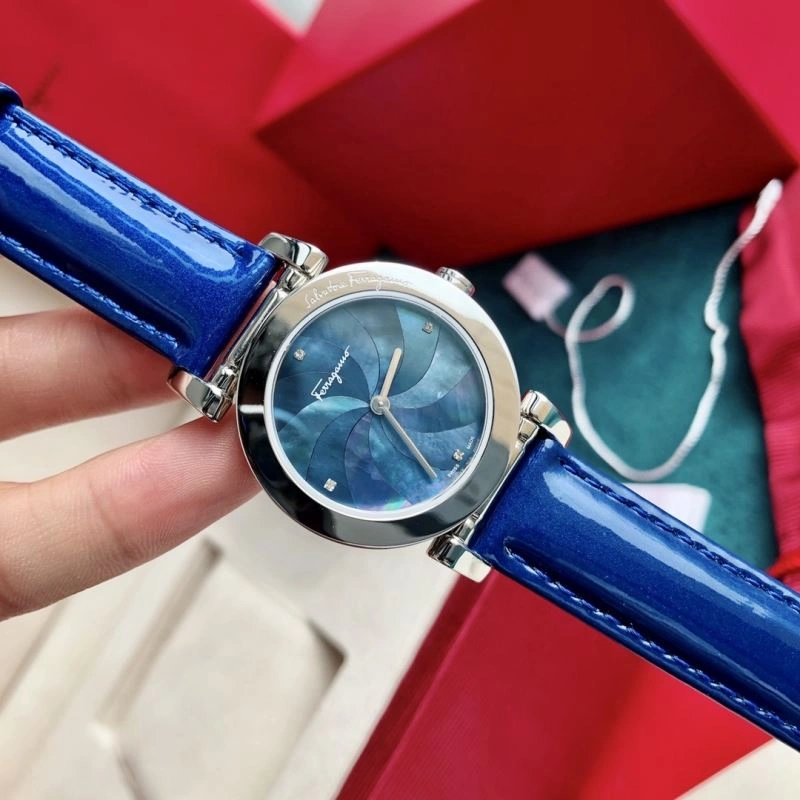FERRAGAMO Watches Durable 182357