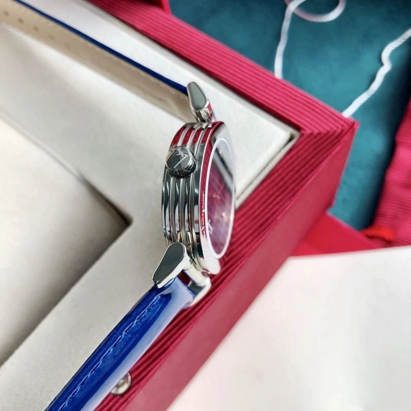 FERRAGAMO Watches Durable 182357