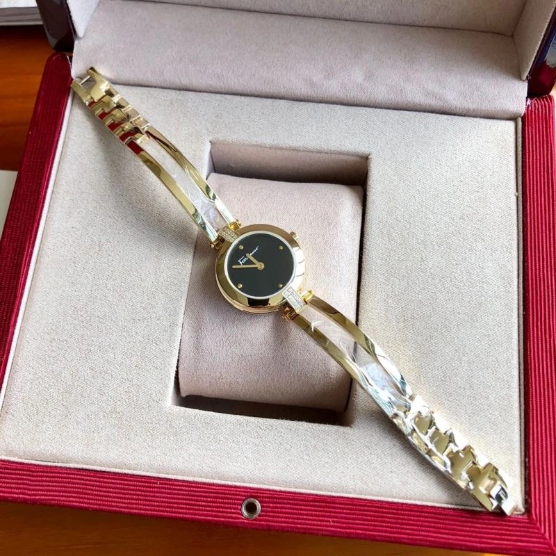 OnTrend FERRAGAMO Watches 182353