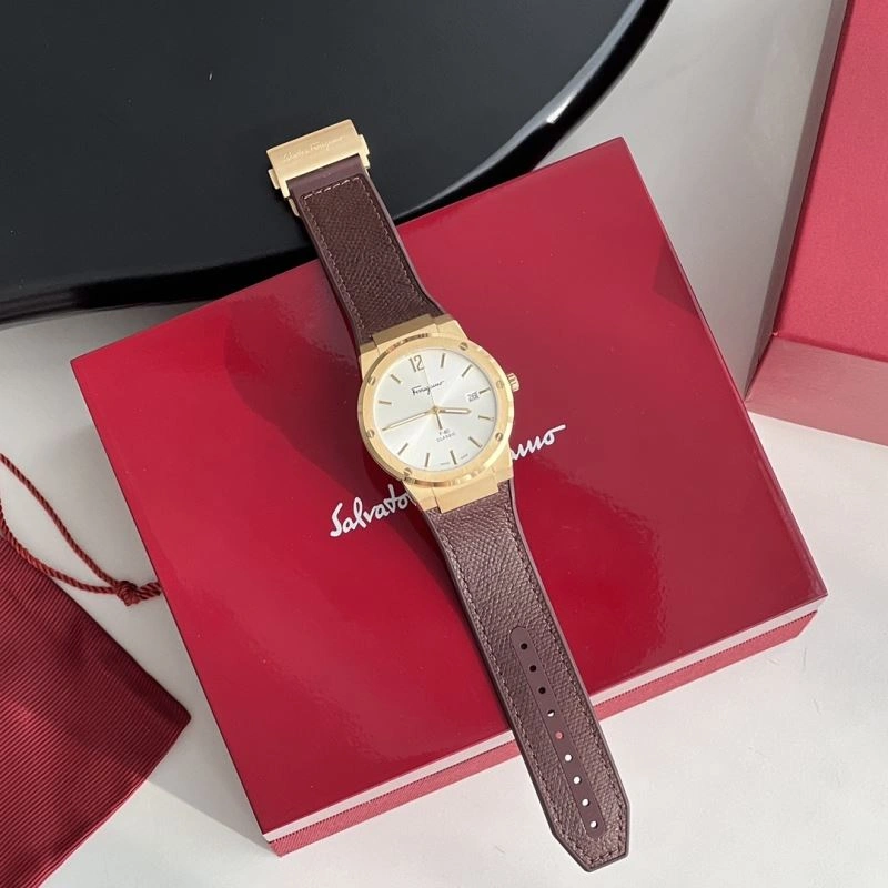 FERRAGAMO Watches DailyWear 182343
