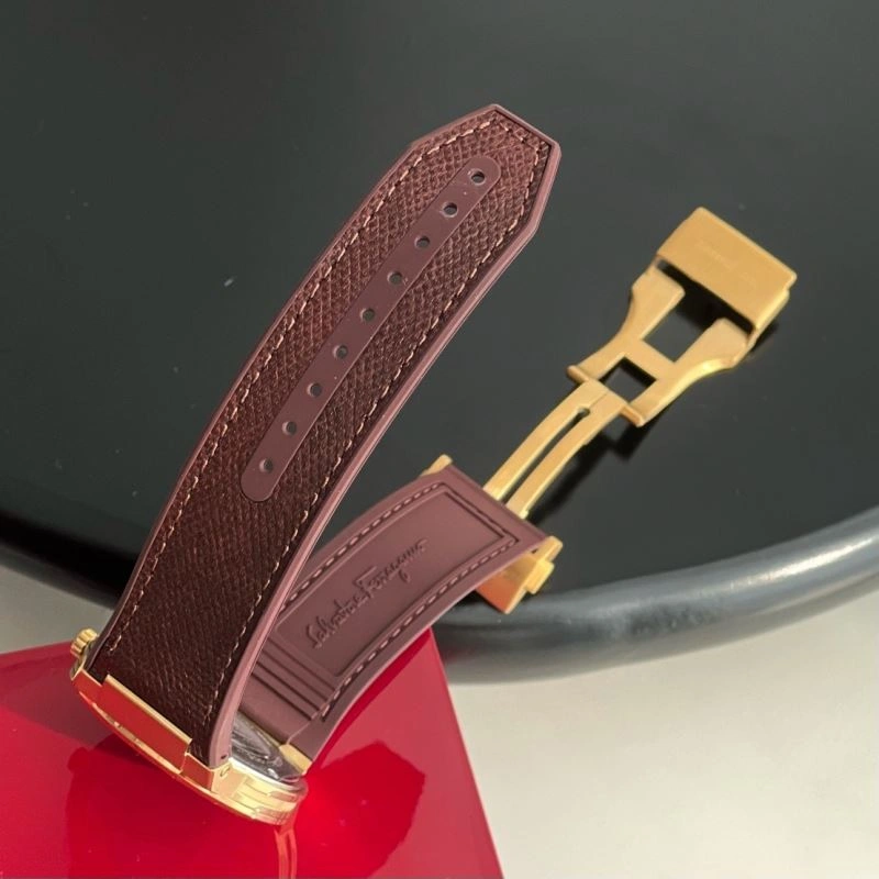 FERRAGAMO Watches DailyWear 182343