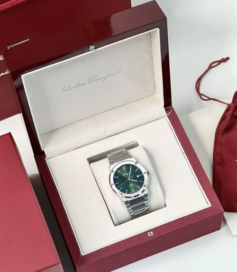 FERRAGAMO Watches Resilient 182337