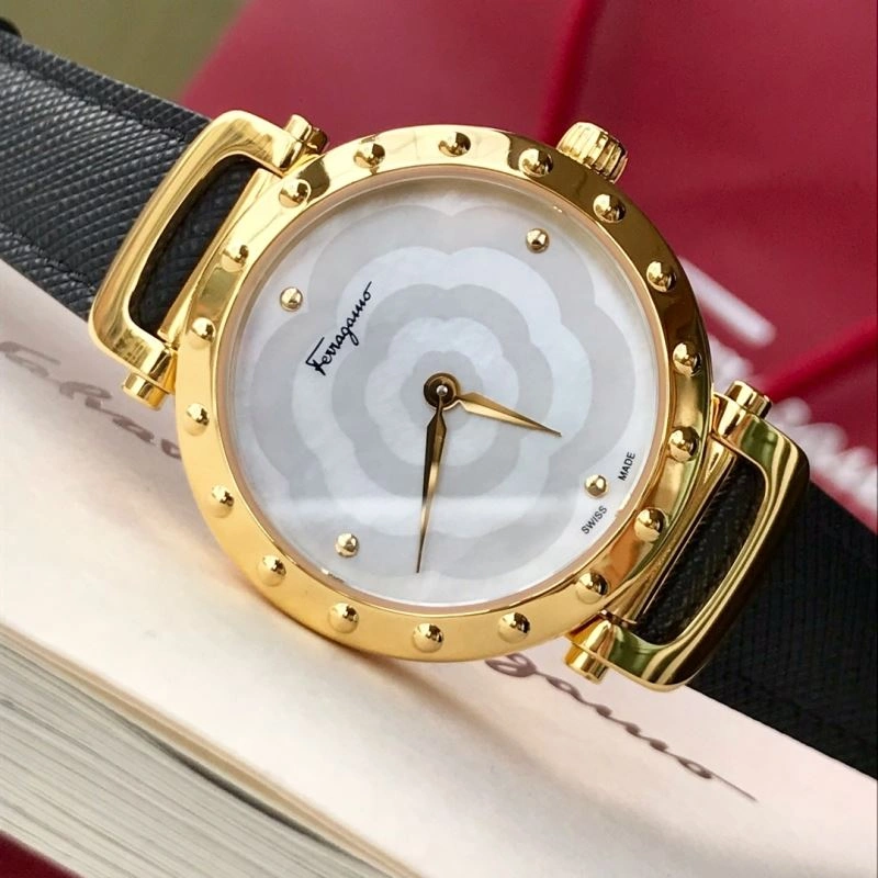 Sleek FERRAGAMO Watches 182334