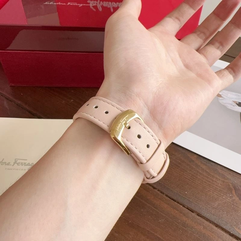Contemporary FERRAGAMO Watches 182317