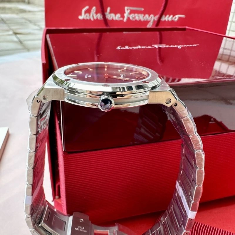 FERRAGAMO Watches Flexible 182335