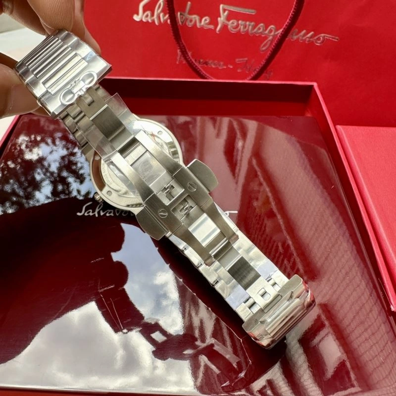 FERRAGAMO Watches Flexible 182335