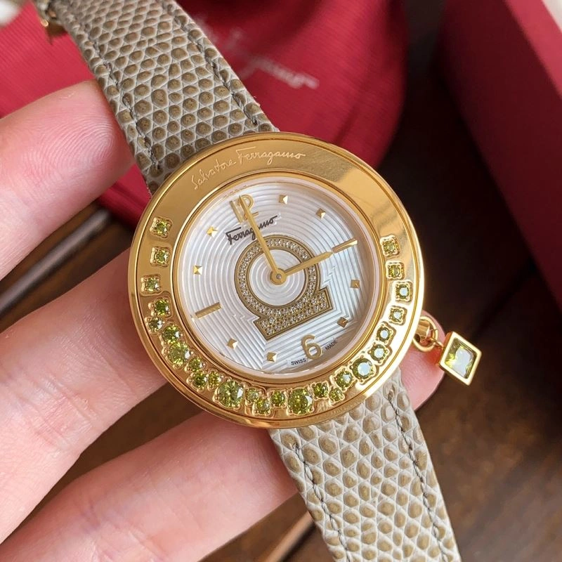 FERRAGAMO Watches Colorful 182306