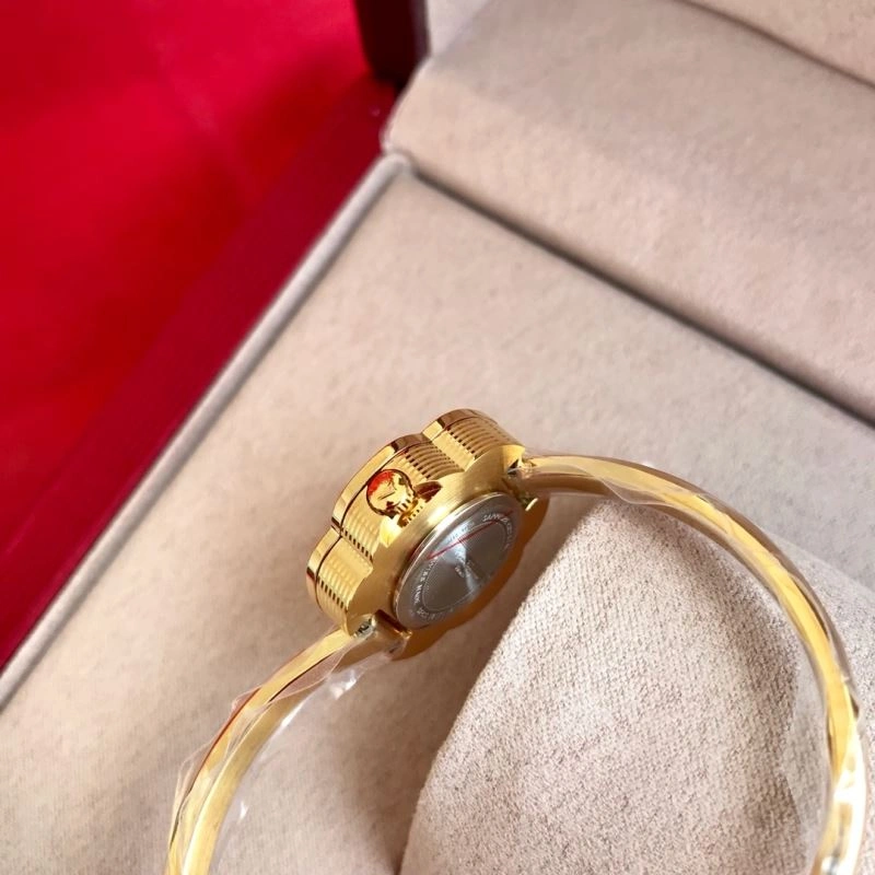 Versatile FERRAGAMO Watches 182302