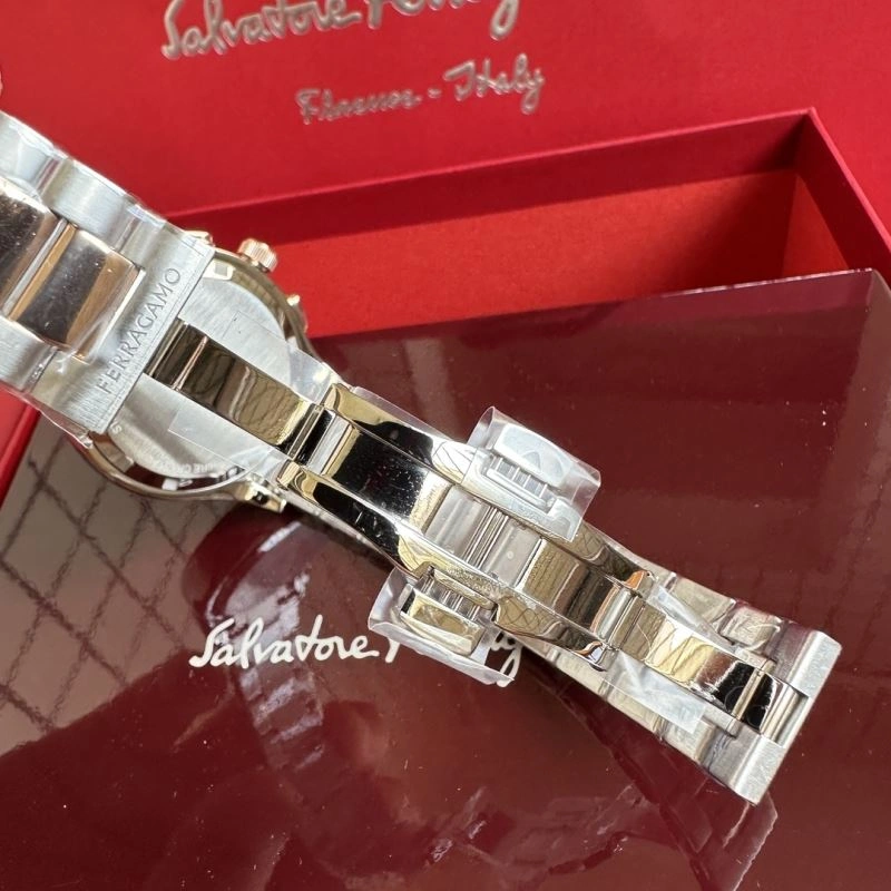 FERRAGAMO Watches Original 182280
