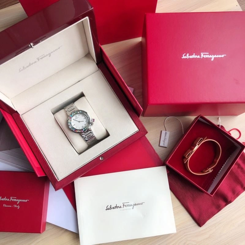 FERRAGAMO Watches Attractive 182254