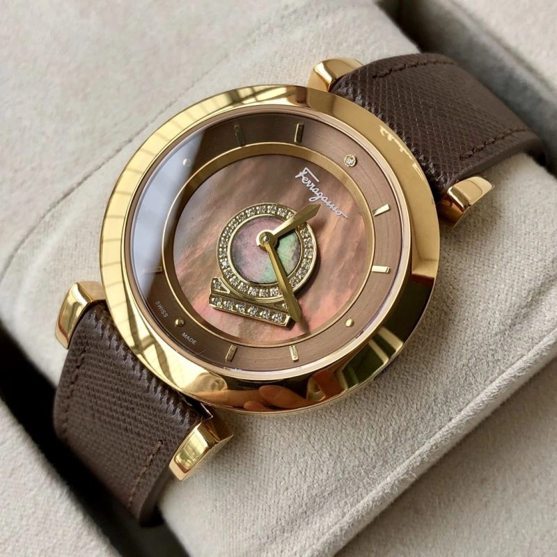 FERRAGAMO Watches Original 182251
