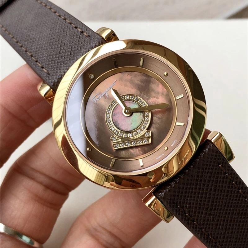 FERRAGAMO Watches Original 182251
