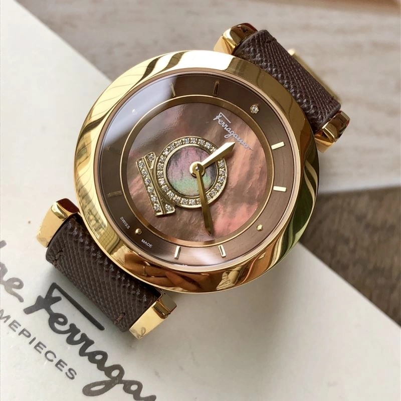 FERRAGAMO Watches Original 182251