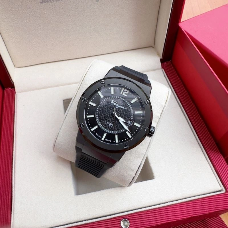 Refined FERRAGAMO Watches 182236