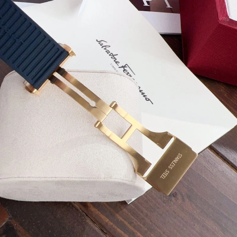 FERRAGAMO Watches HighPerformance 182228