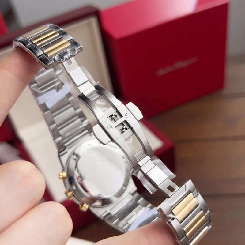 FERRAGAMO Watches Sleek 182230