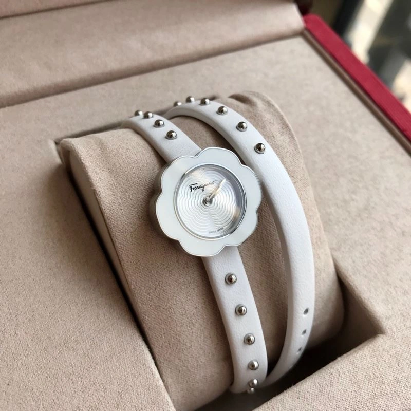 FERRAGAMO Watches MultiPurpose 182227