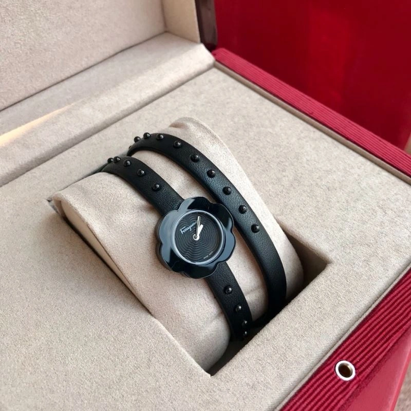 FERRAGAMO Watches MultiPurpose 182227