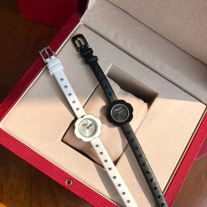 FERRAGAMO Watches MultiPurpose 182227