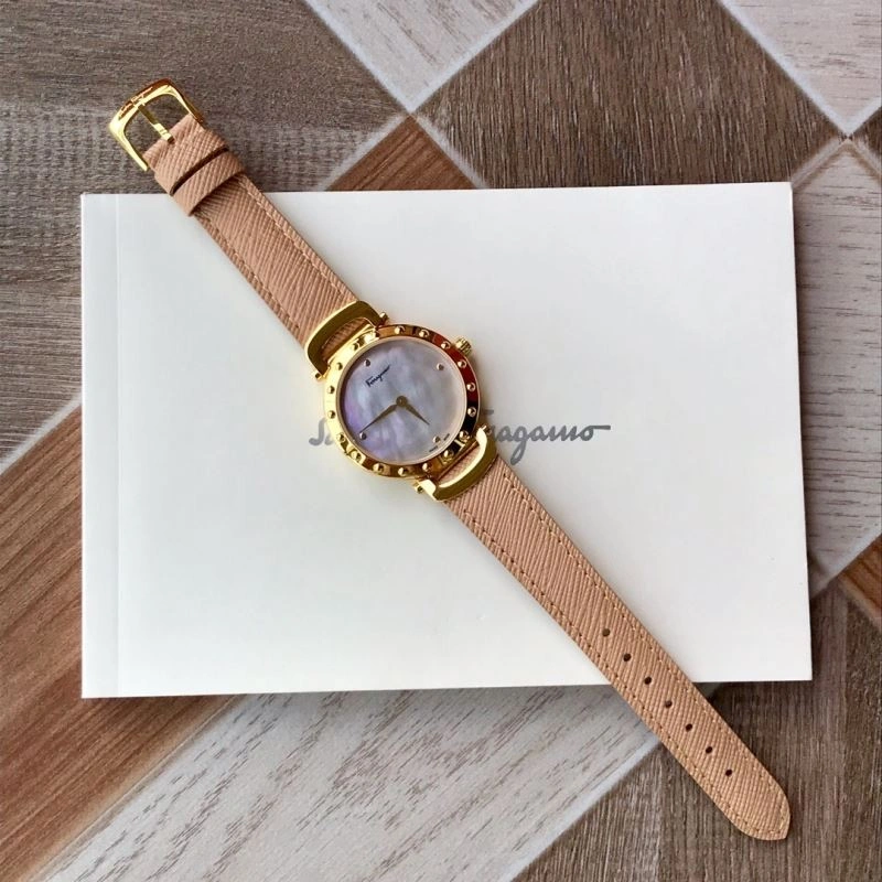 FERRAGAMO Watches Sporty 182216
