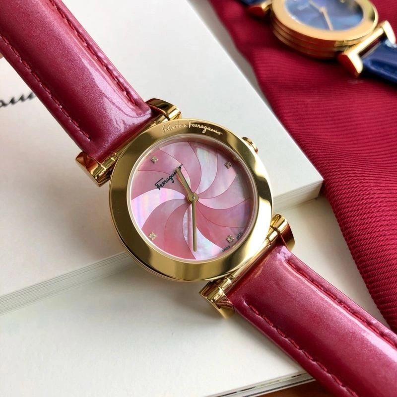 FERRAGAMO Watches SoftTouch 182182